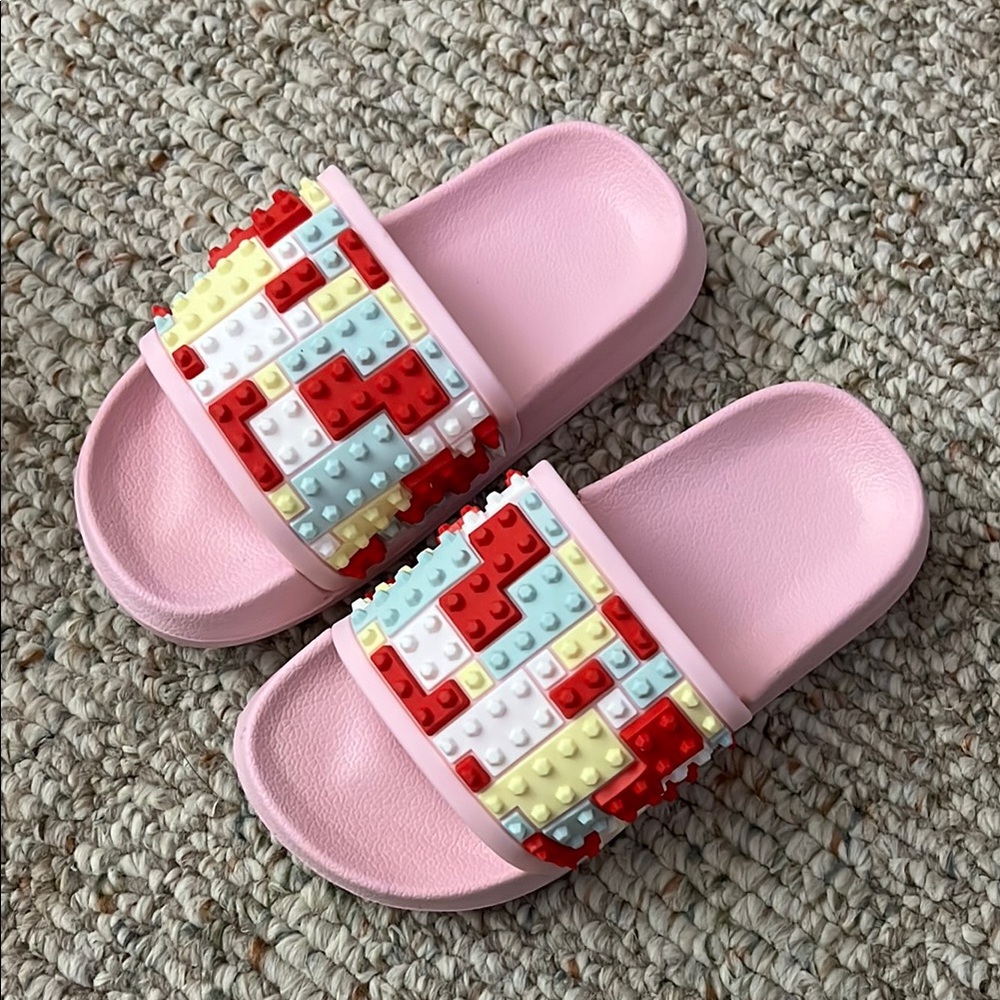 *Colorful Kids Lego Slide Sandals